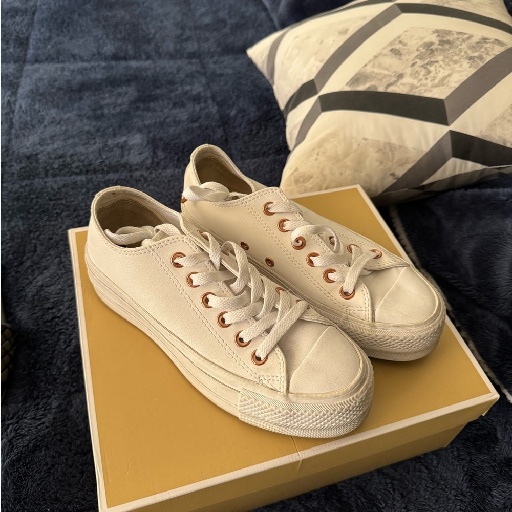 Converse ALL-Star Classic White Canvas Sneakers